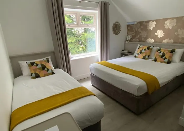 The Town House 나스