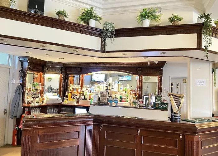 호텔 The Town House